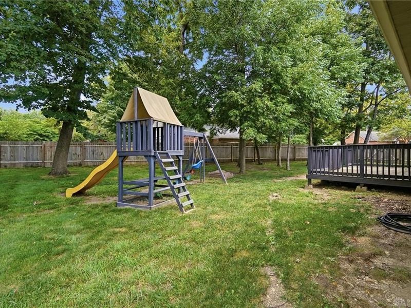 8953 Emeraldgate Drive, Huber Heights, OH 45424 Photo 34