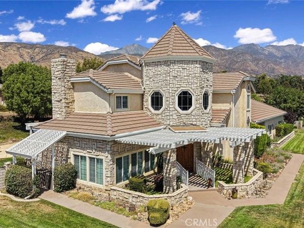 10389 Walnut Grove Court, Yucaipa, CA 92399