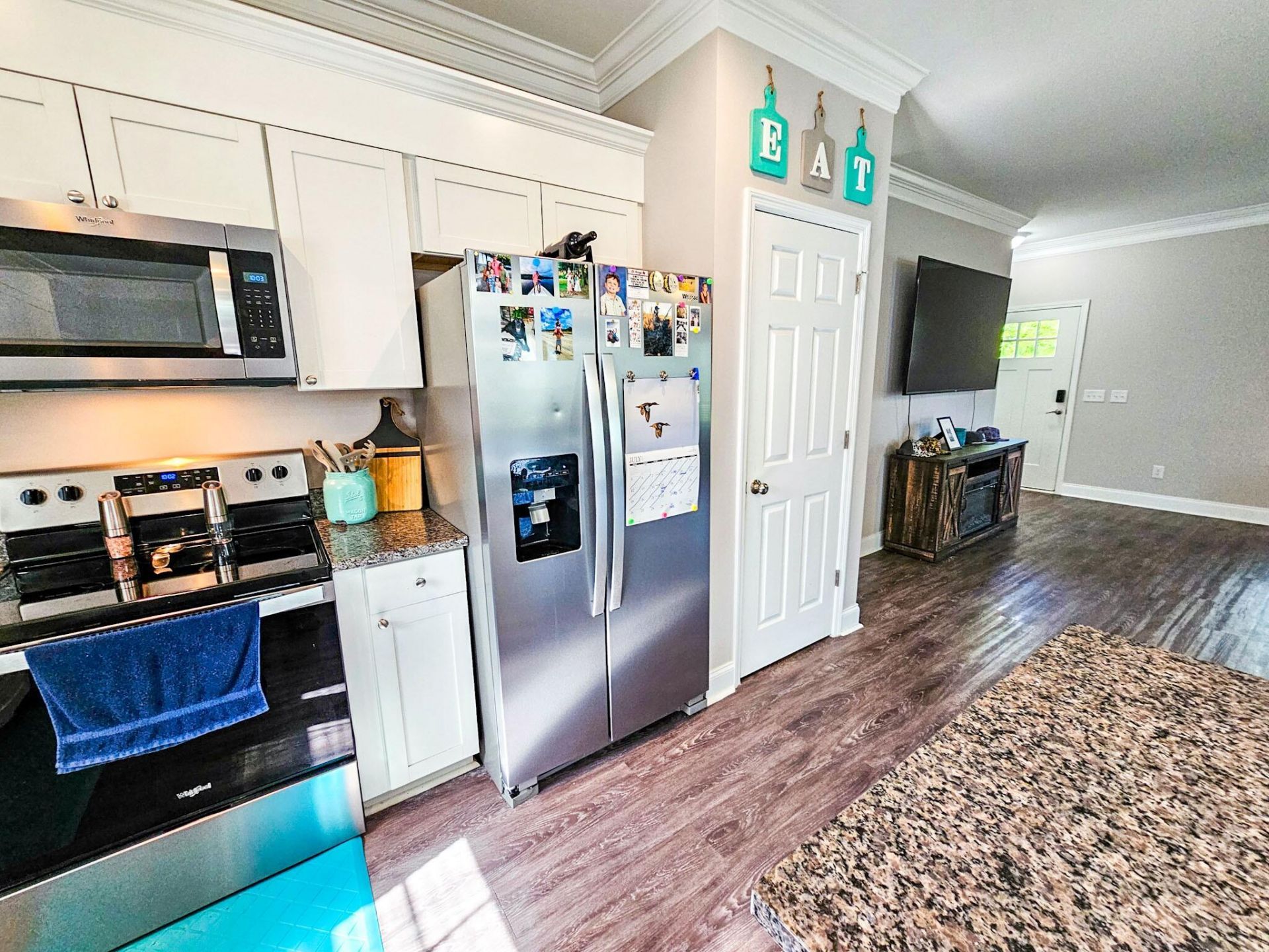 303 David Street Photo 12