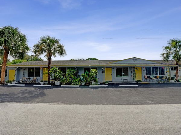 2500 NW 3RD Avenue, Unit 1-4, Wilton Manors, FL 33311
