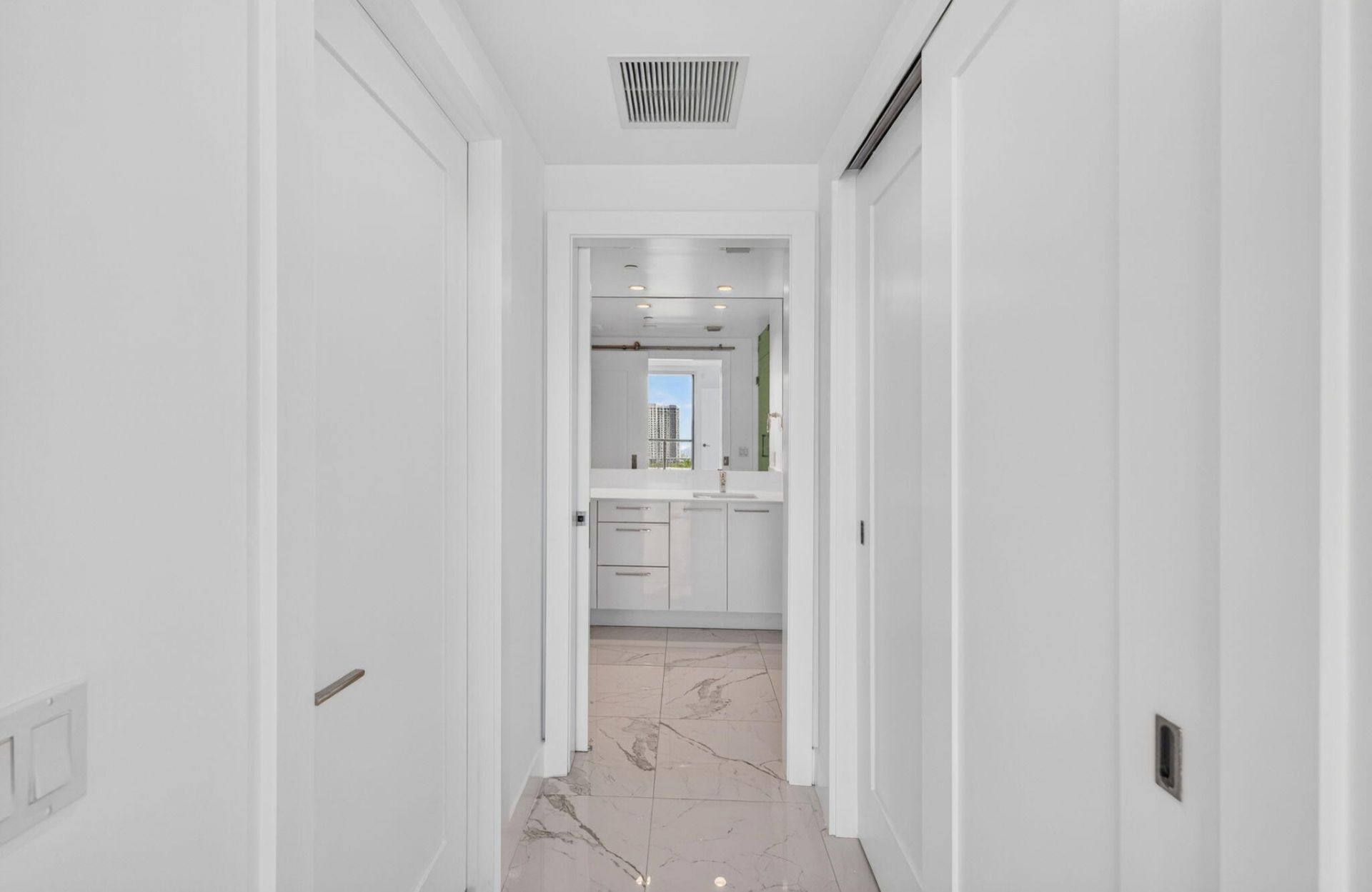100 E Las Olas Boulevard, Unit 1902, Fort Lauderdale, FL 33301 Photo