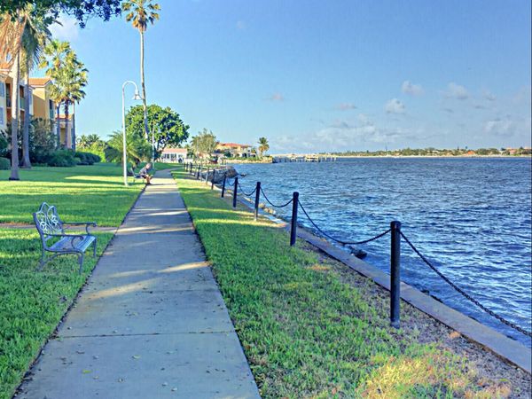 160 YACHT CLUB Way, Unit 210, Hypoluxo, FL 33462