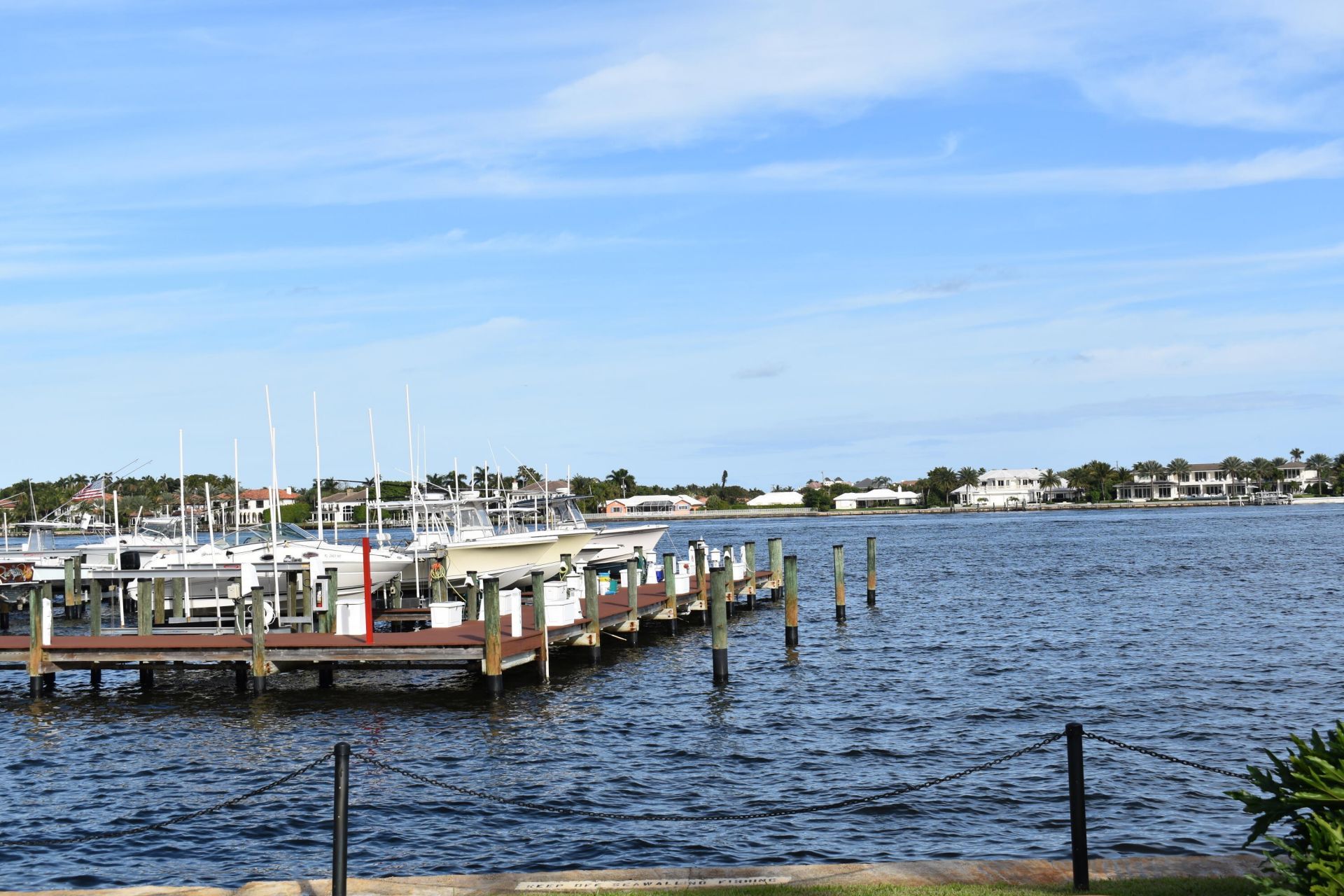 160 Yacht Club Way, Unit 210, Hypoluxo, FL 33462 Photo