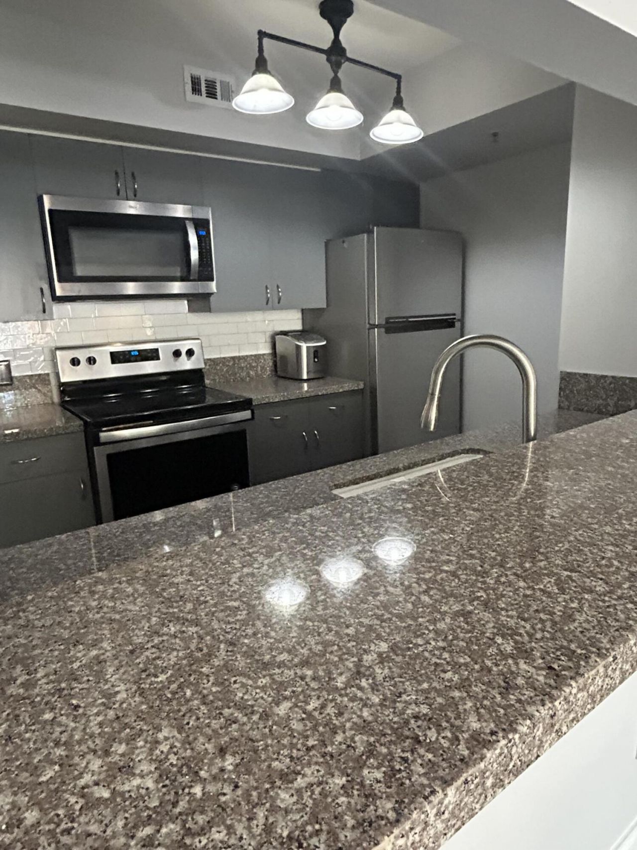 160 Yacht Club Way, Unit 210, Hypoluxo, FL 33462 Photo