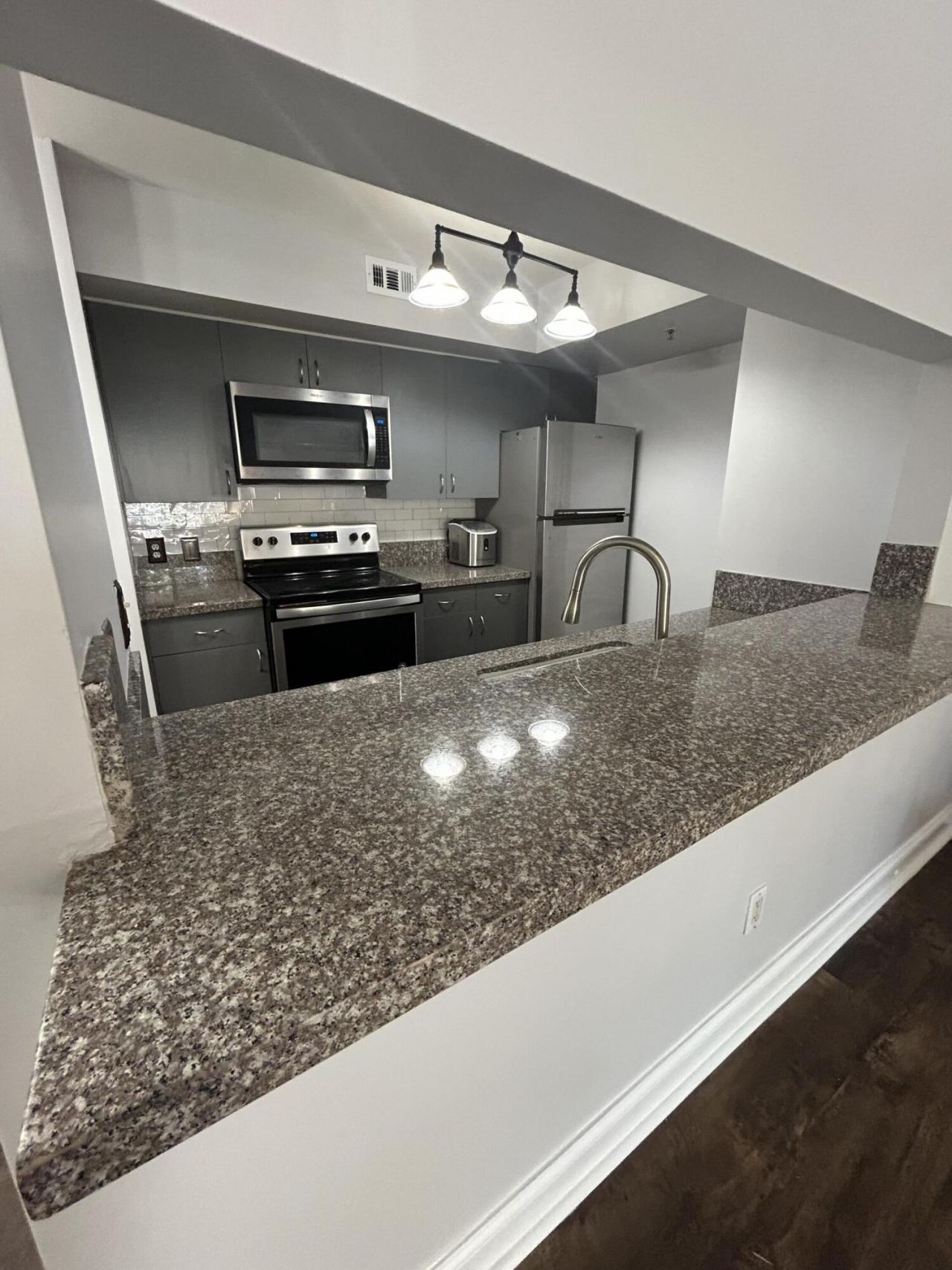 160 Yacht Club Way, Unit 210, Hypoluxo, FL 33462 Photo