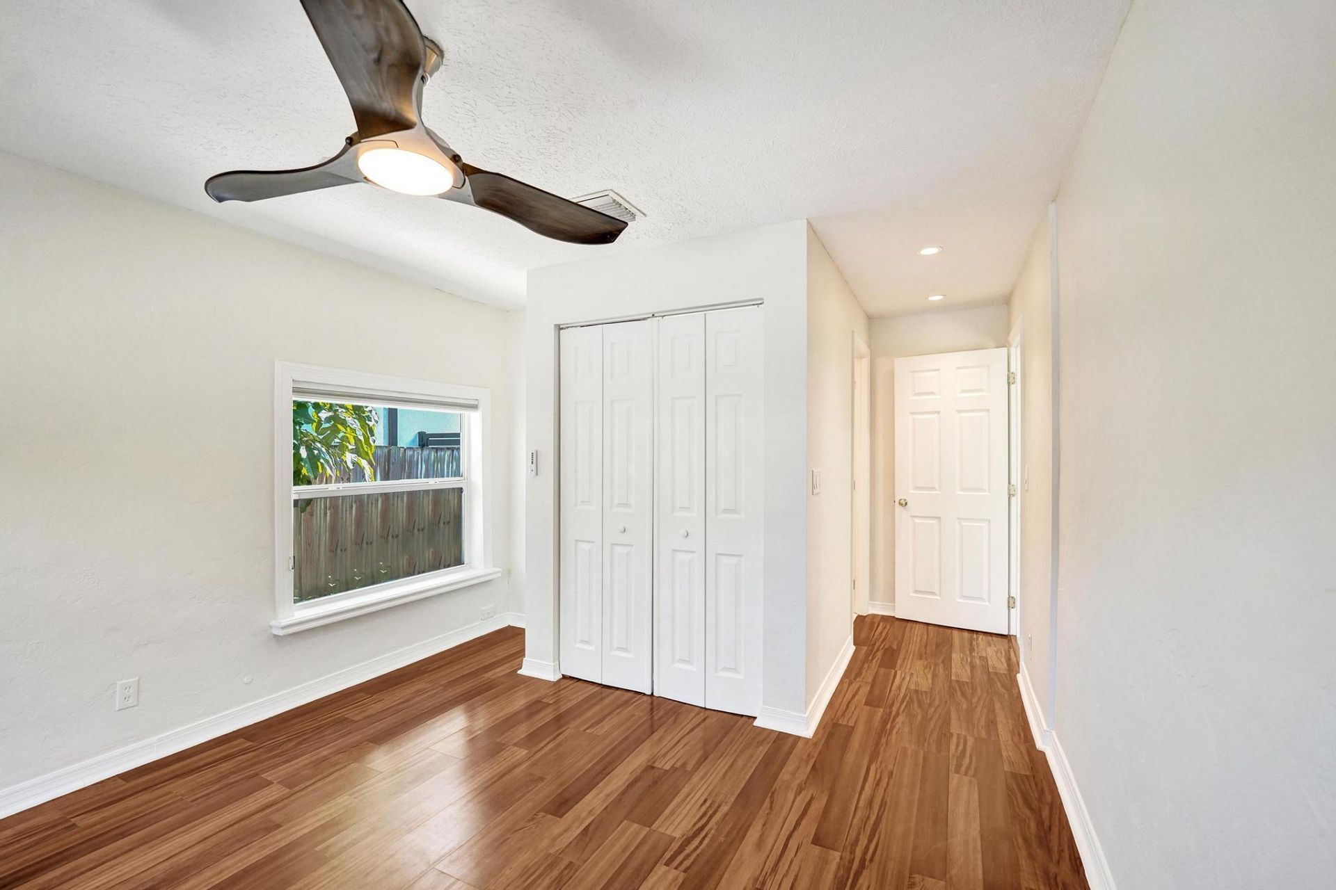300 SW 19th Avenue, Fort Lauderdale, FL 33312 Photo