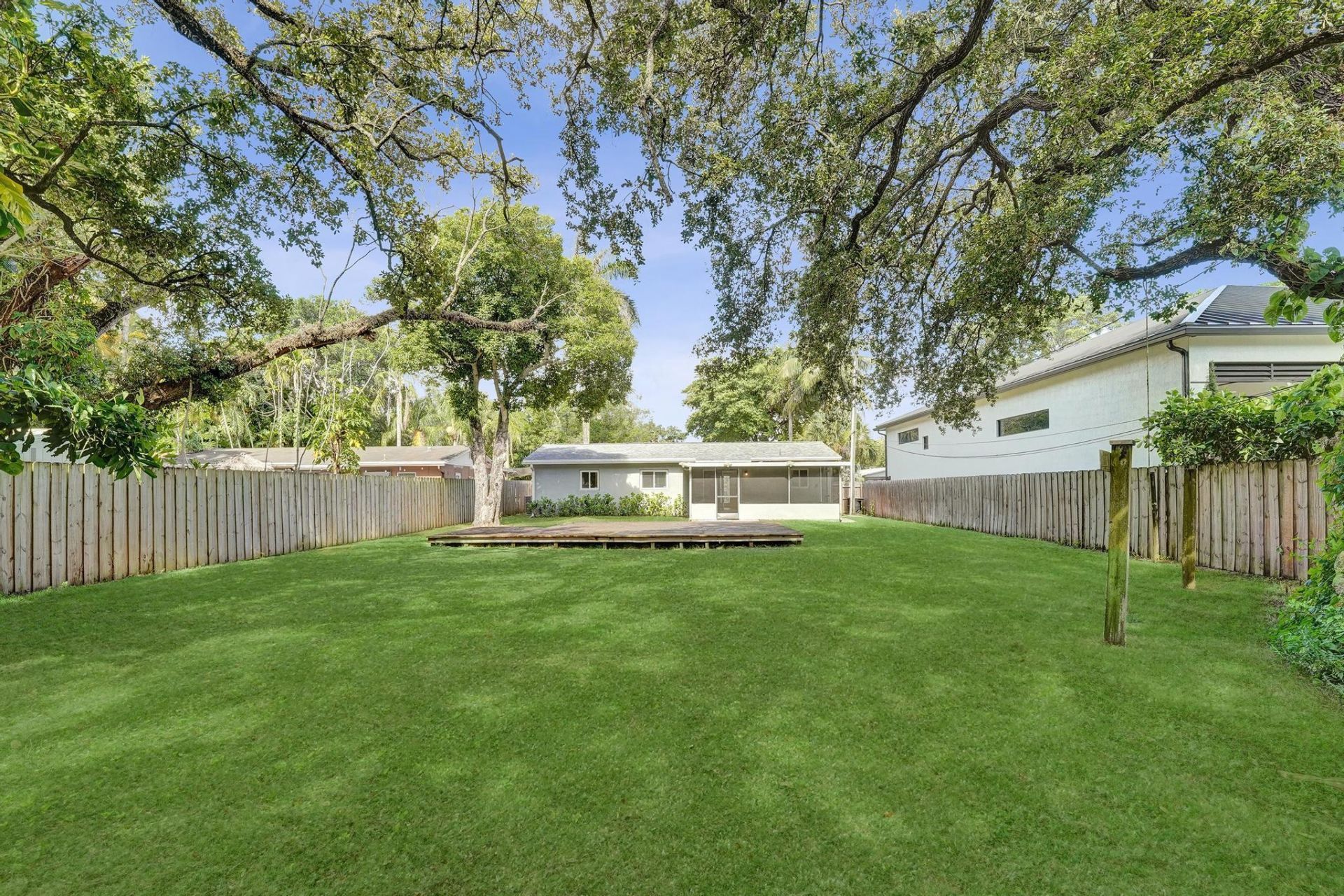 300 SW 19th Avenue, Fort Lauderdale, FL 33312 Photo