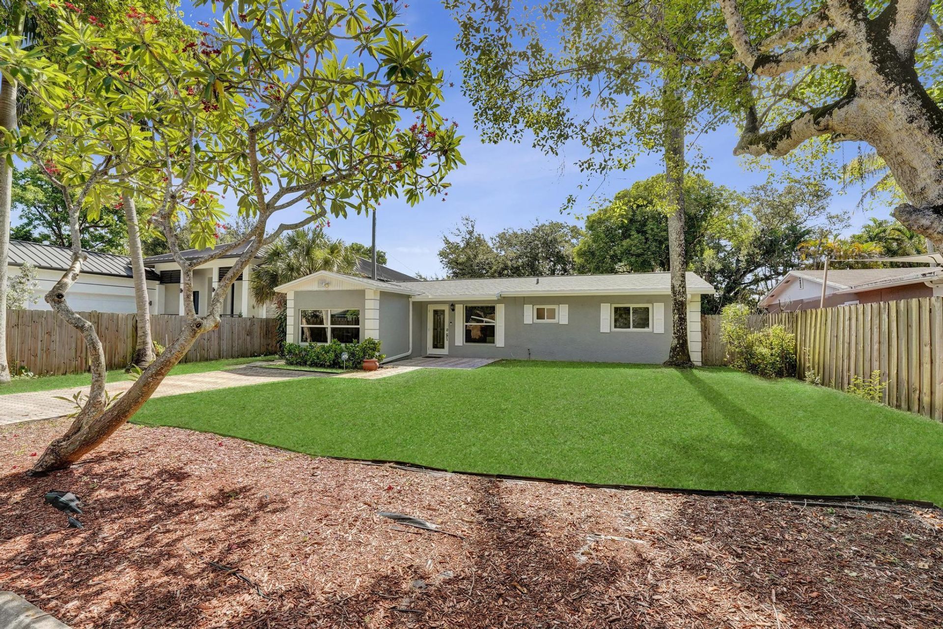 300 SW 19th Avenue, Fort Lauderdale, FL 33312 Photo