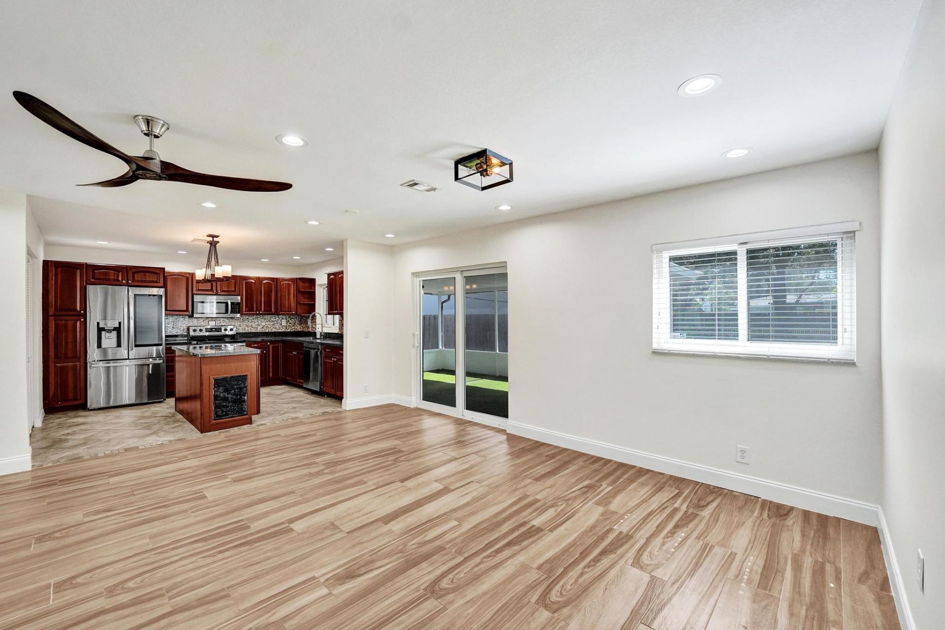 300 SW 19th Avenue, Fort Lauderdale, FL 33312 Photo