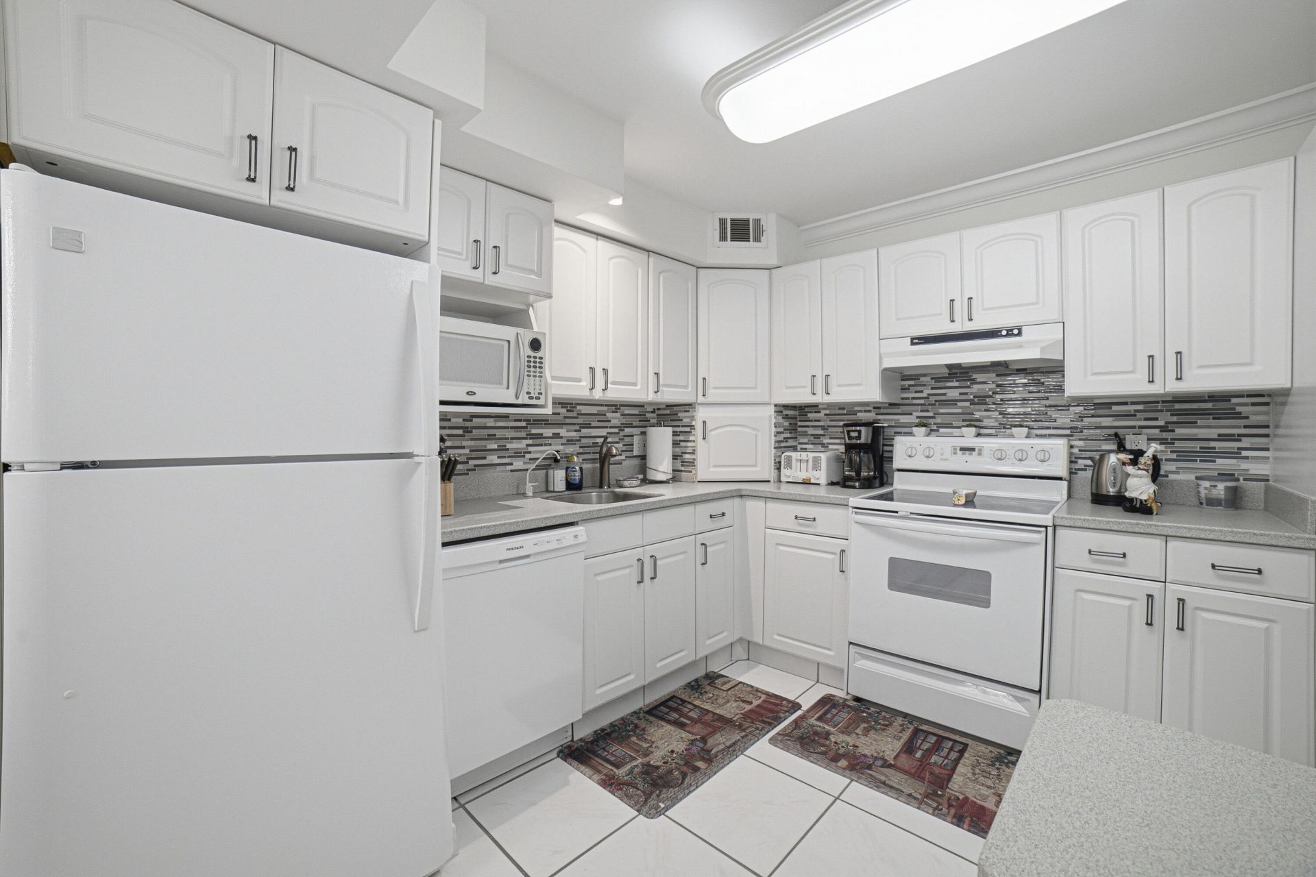 3450 S Ocean Boulevard, Unit 418, Palm Beach, FL 33480 Photo