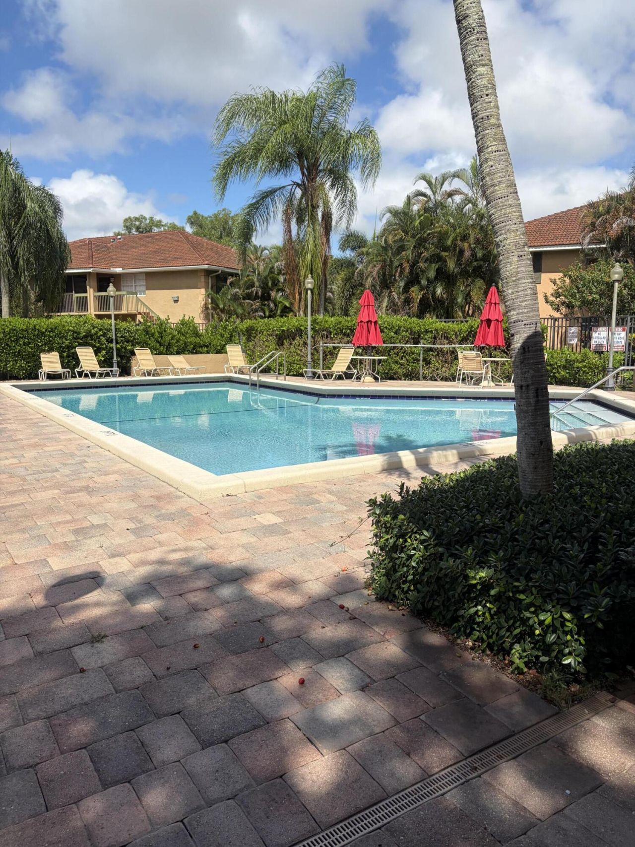 729 NW 103rd Terrace, Unit 201, Pembroke Pines, FL 33026 Photo