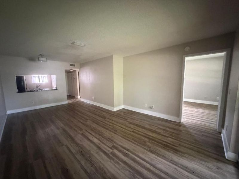 729 NW 103rd Terrace, Unit 201, Pembroke Pines, FL 33026 Photo