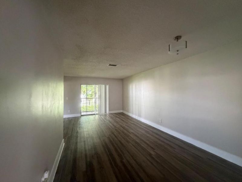729 NW 103rd Terrace, Unit 201, Pembroke Pines, FL 33026 Photo