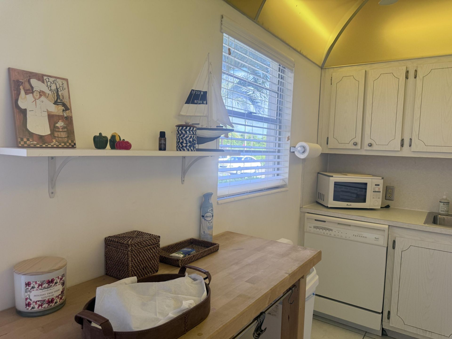 52 Mansfield B, Unit B, Boca Raton, FL 33434 Photo