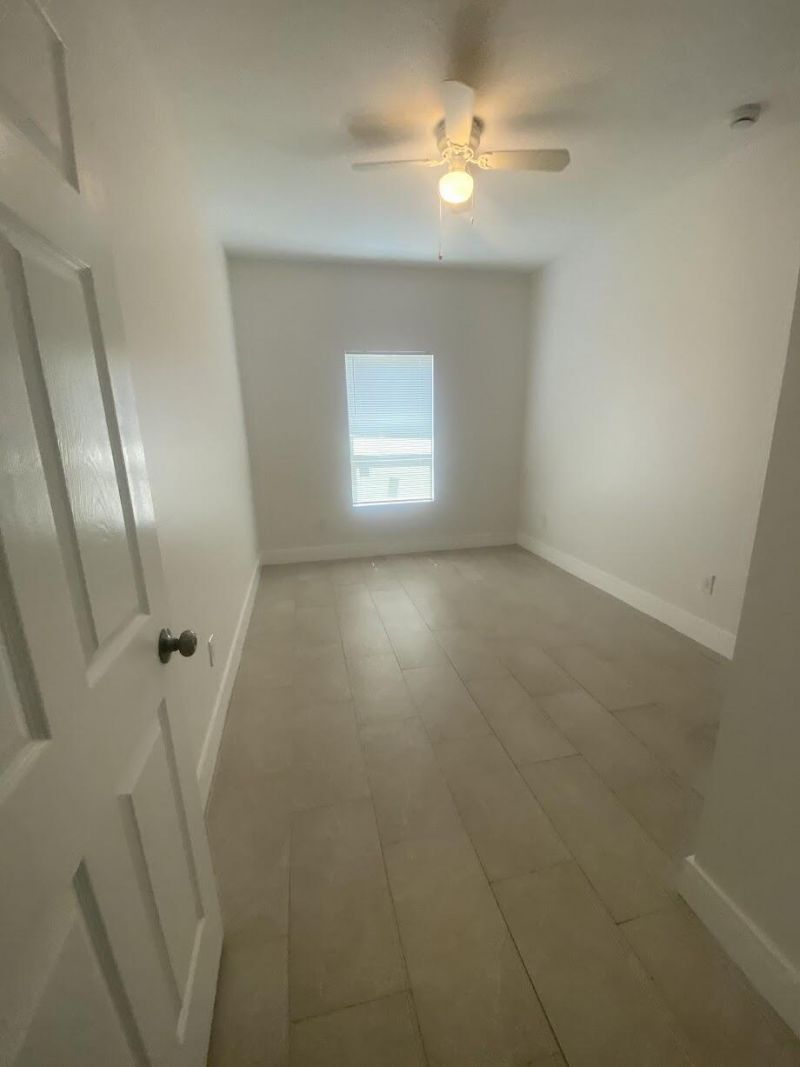 2594 NW 20th Street, Unit B, Fort Lauderdale, FL 33311 Photo