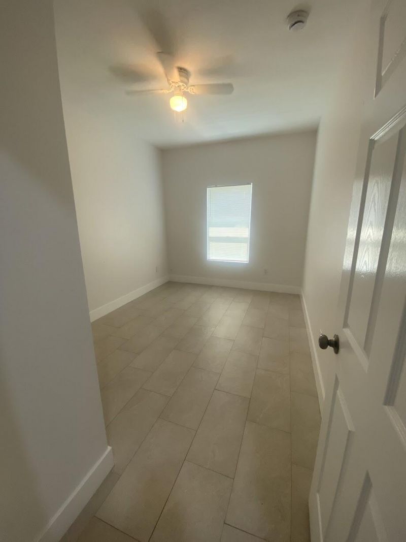 2594 NW 20th Street, Unit B, Fort Lauderdale, FL 33311 Photo