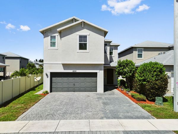 1826 Lake Cove Drive, Lake Worth, FL 33460