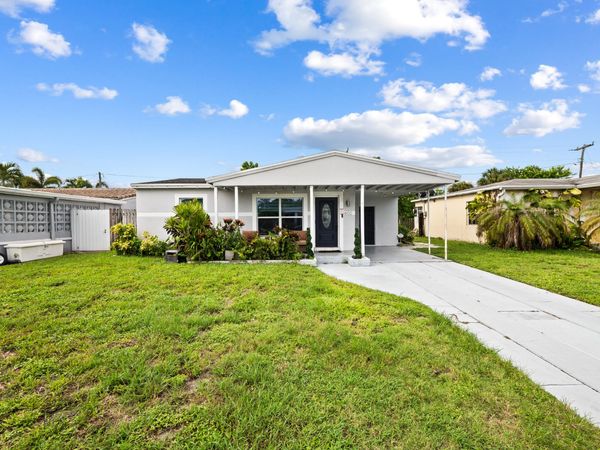 400 NW 52ND Court, Oakland Park, FL 33309