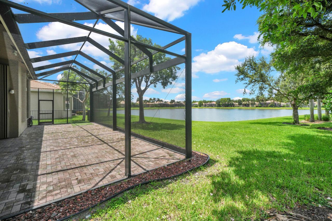 10469 Whitewind Circle, Boynton Beach, FL 33473 Photo