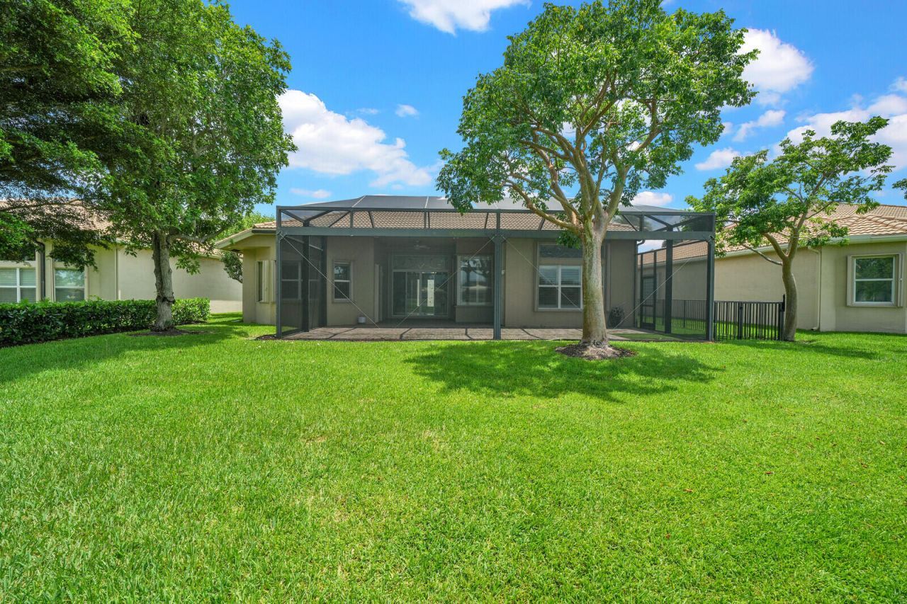 10469 Whitewind Circle, Boynton Beach, FL 33473 Photo