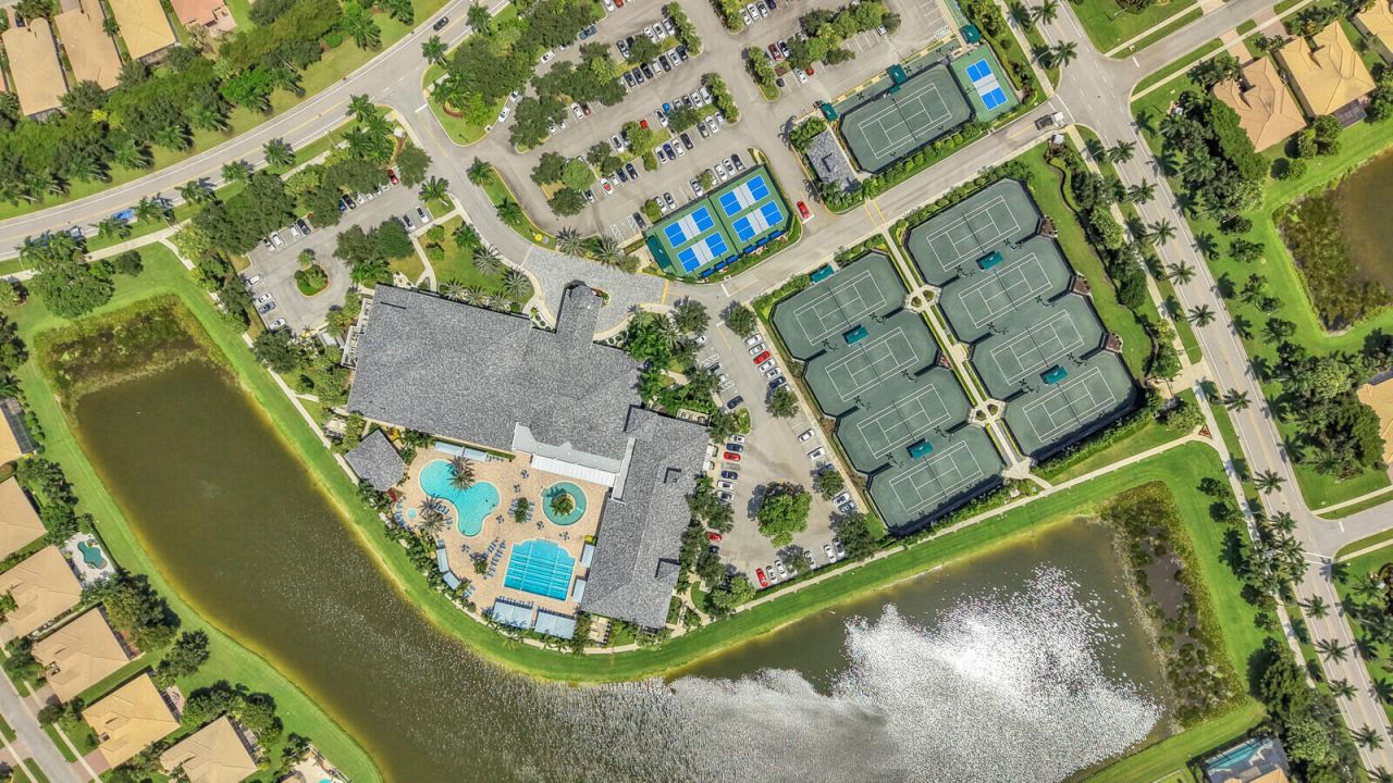 10469 Whitewind Circle, Boynton Beach, FL 33473 Photo