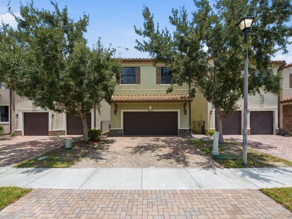 4817 NW 59th Street, Tamarac, FL 33319