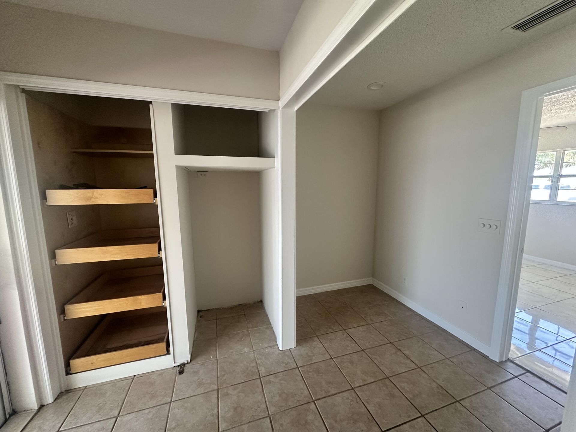 201 NE 30th Street, Boca Raton, FL 33431 Photo
