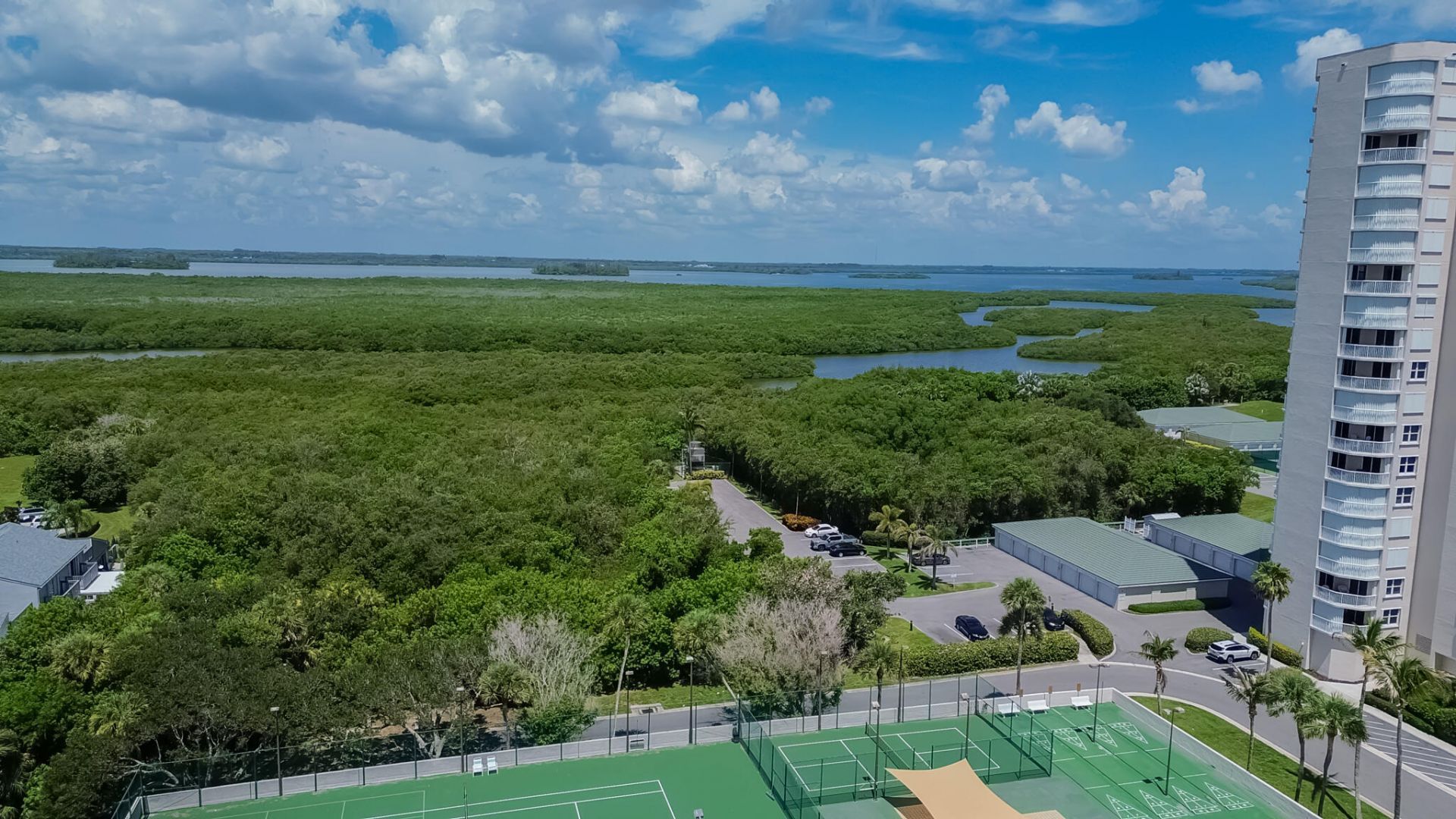 5047 N Hwy A1a, Unit #705, Hutchinson Island, FL 34949 Photo