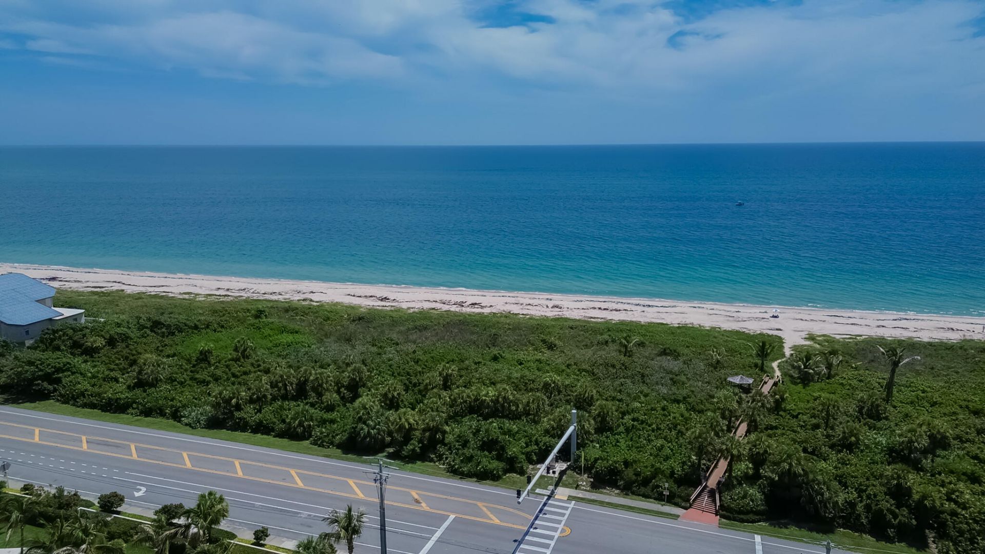 5047 N Hwy A1a, Unit #705, Hutchinson Island, FL 34949 Photo