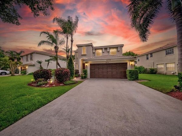 9776 Woodworth Court, Wellington, FL 33414