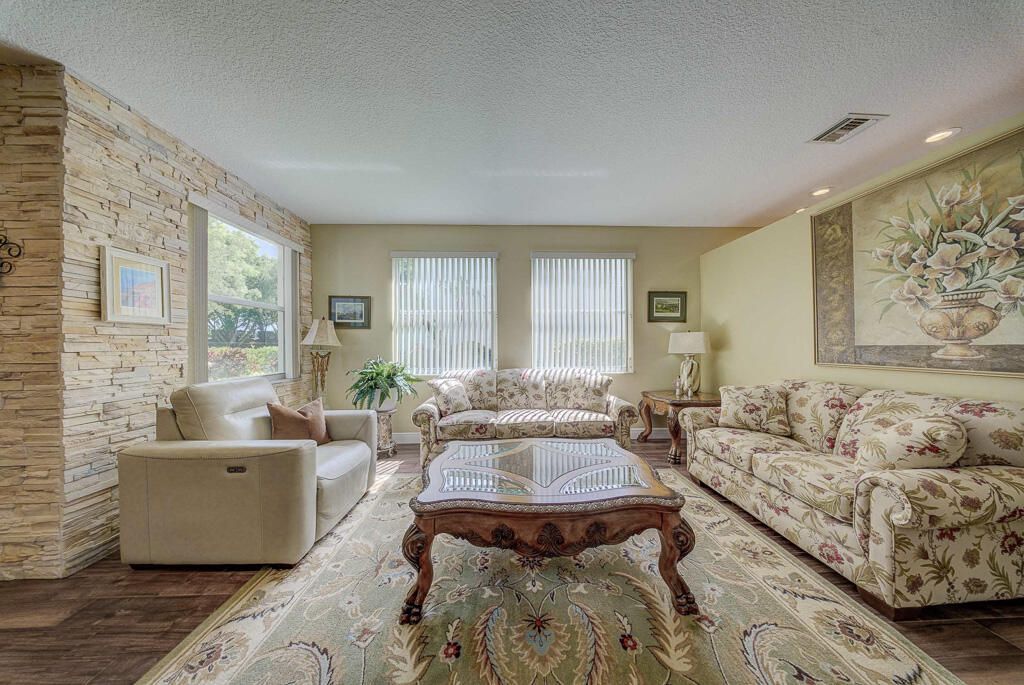 9776 Woodworth Court, Wellington, FL 33414 Photo