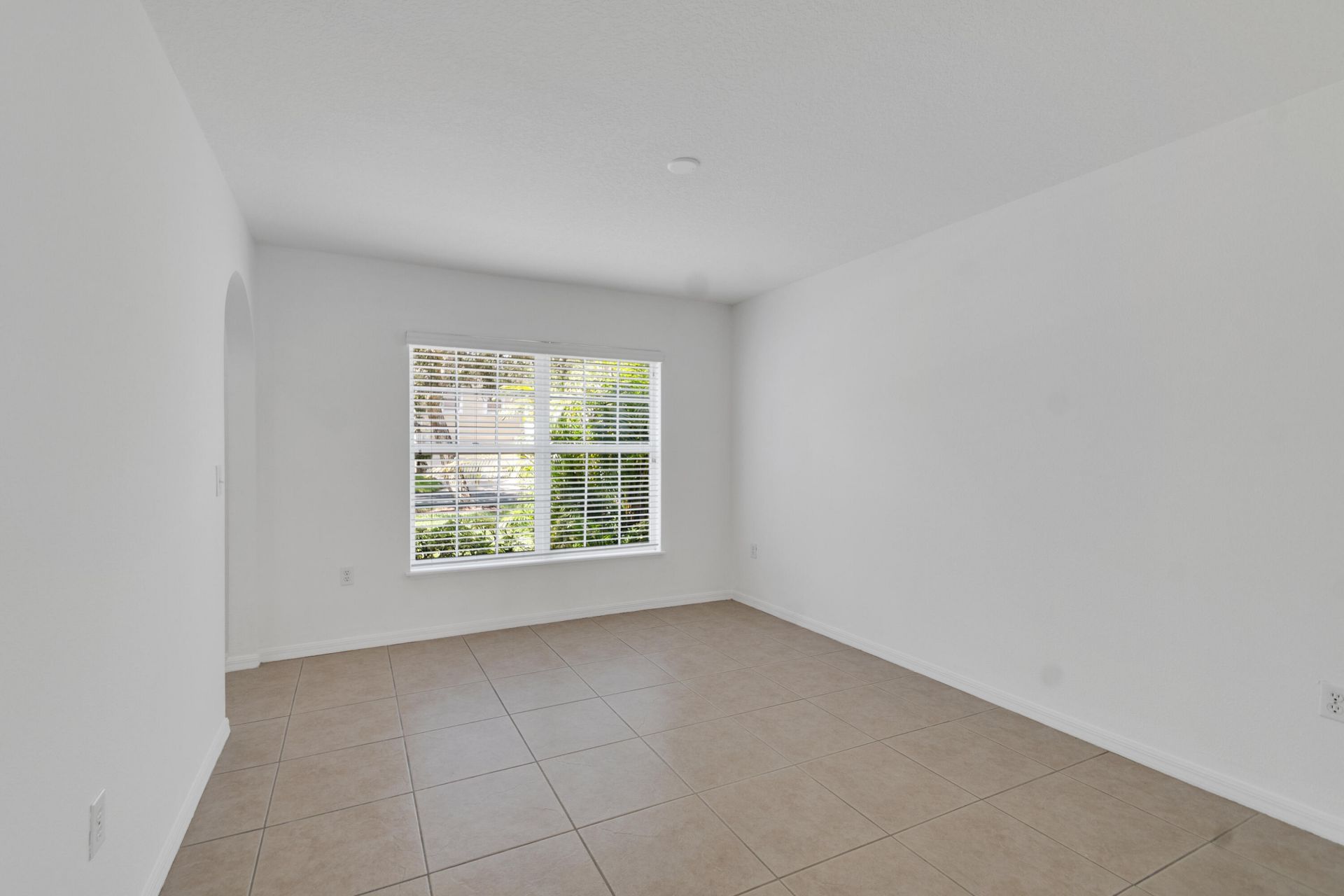2538 12th Square Sw, Vero Beach, FL 32968 Photo