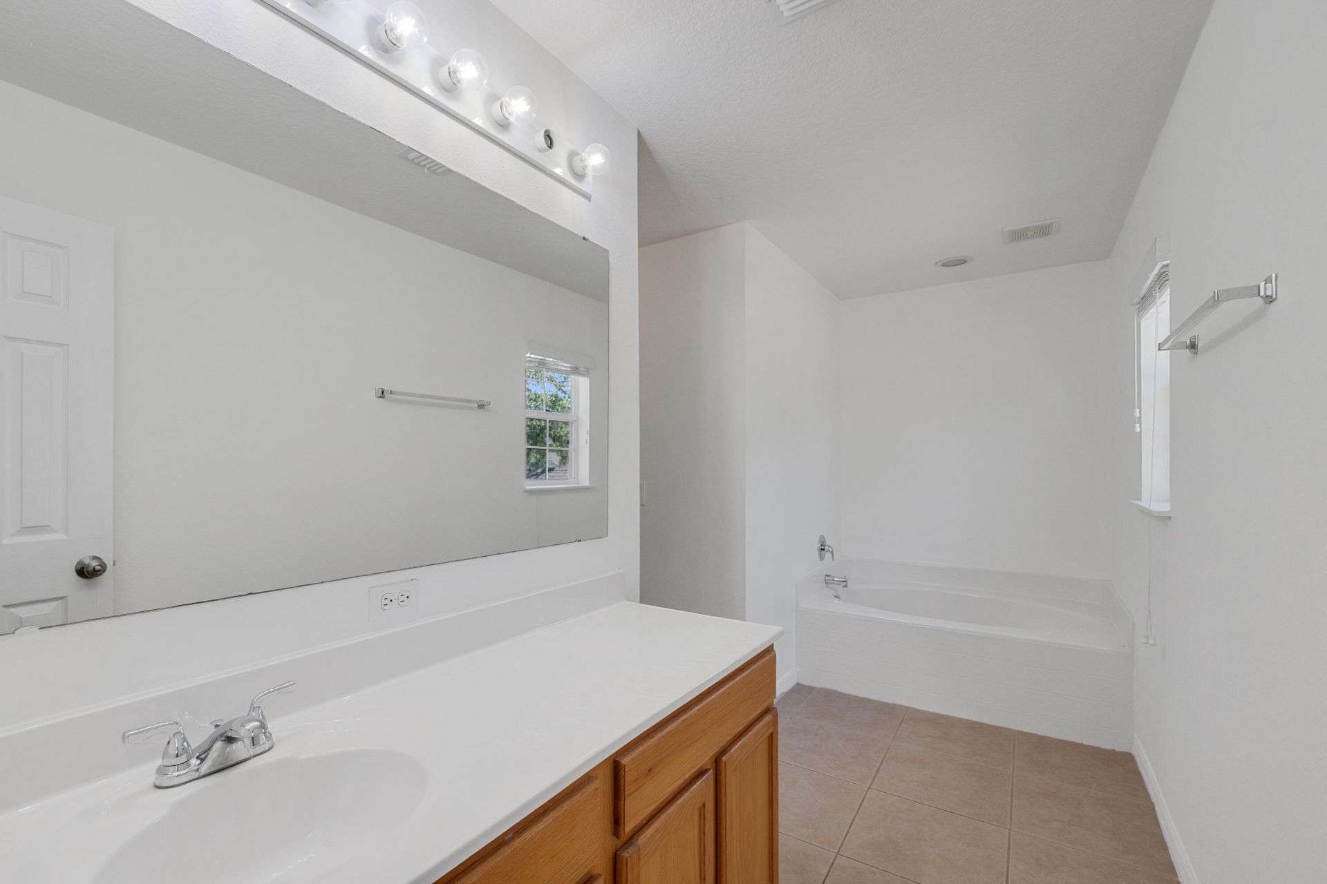 2538 12th Square Sw, Vero Beach, FL 32968 Photo