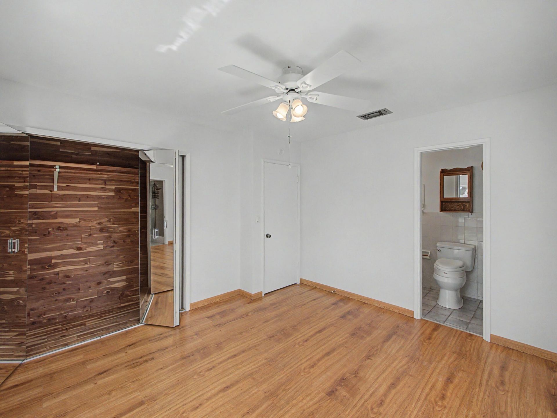 4650 NE 2nd Terrace, Fort Lauderdale, FL 33334 Photo