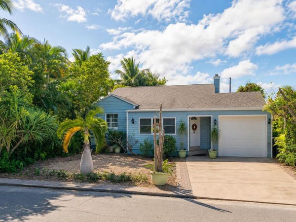 715 N PALMWAY, Lake Worth Beach, FL 33460