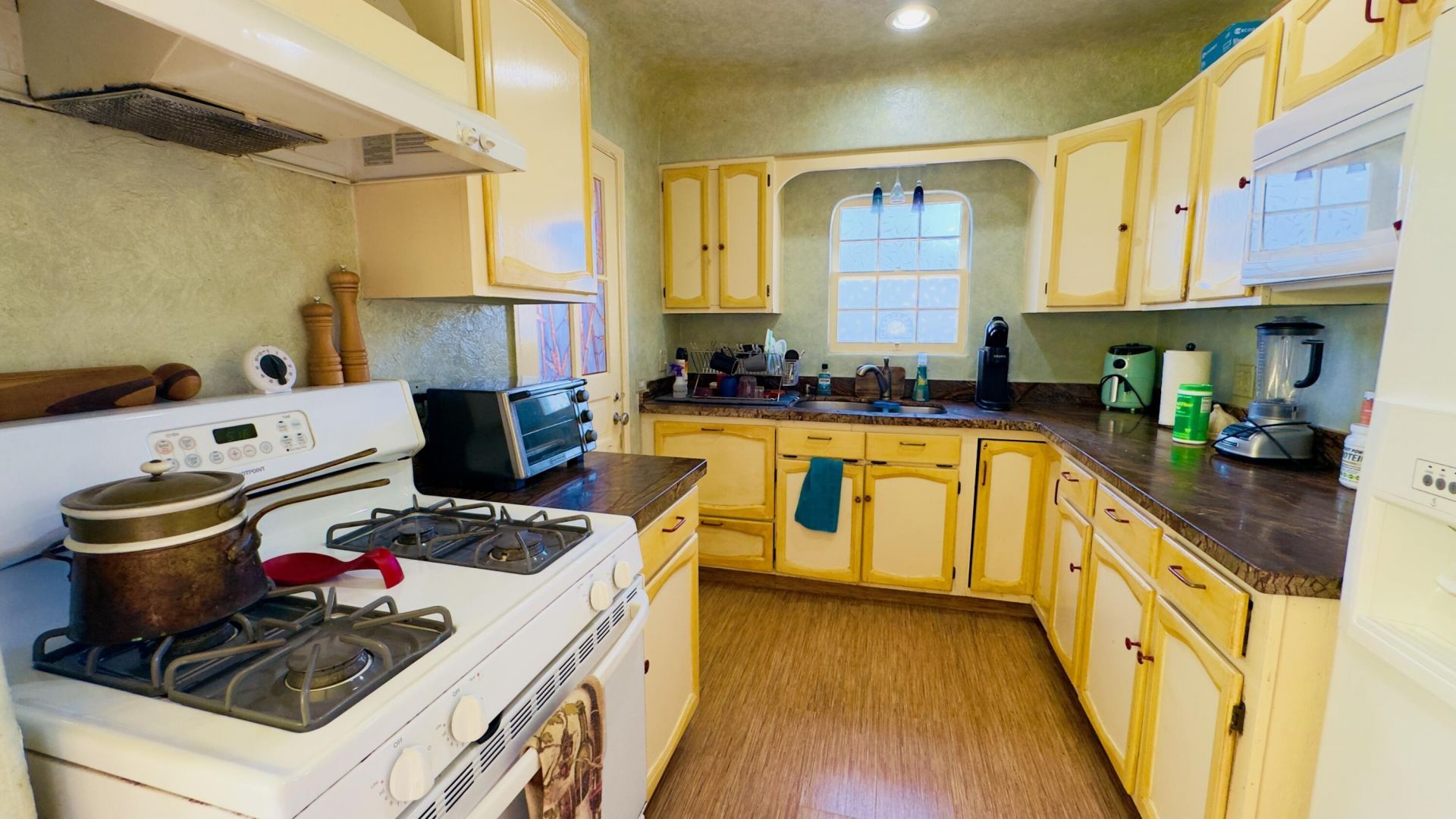 715 N Palmway, Lake Worth Beach, FL 33460 Photo