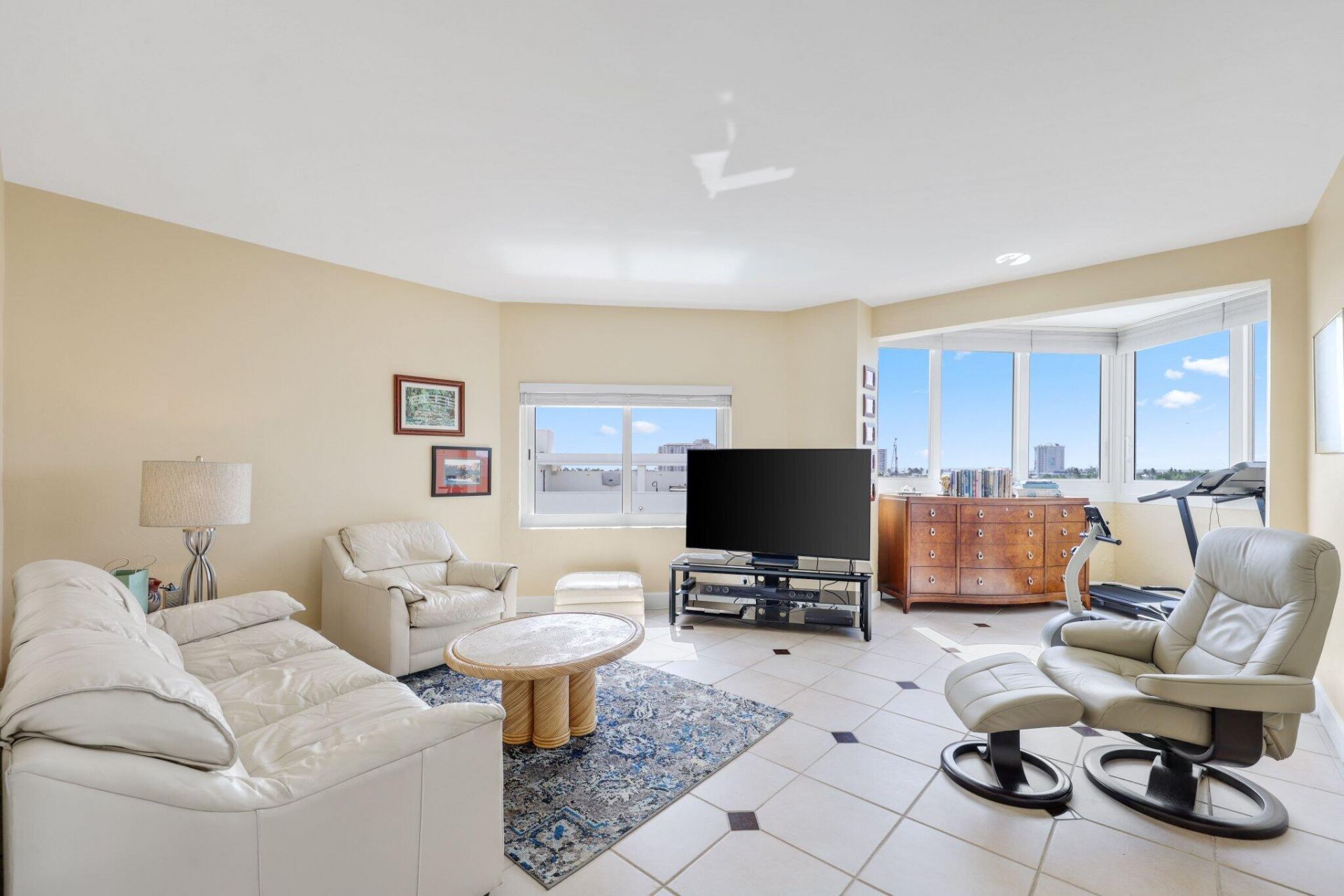 333 Sunset Drive, Unit 501, Fort Lauderdale, FL 33301 Photo