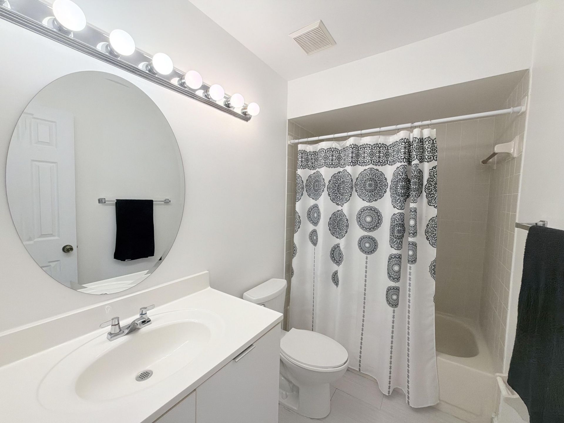 9908 Hammocks Boulevard, Unit 103-42, Miami, FL 33196 Photo