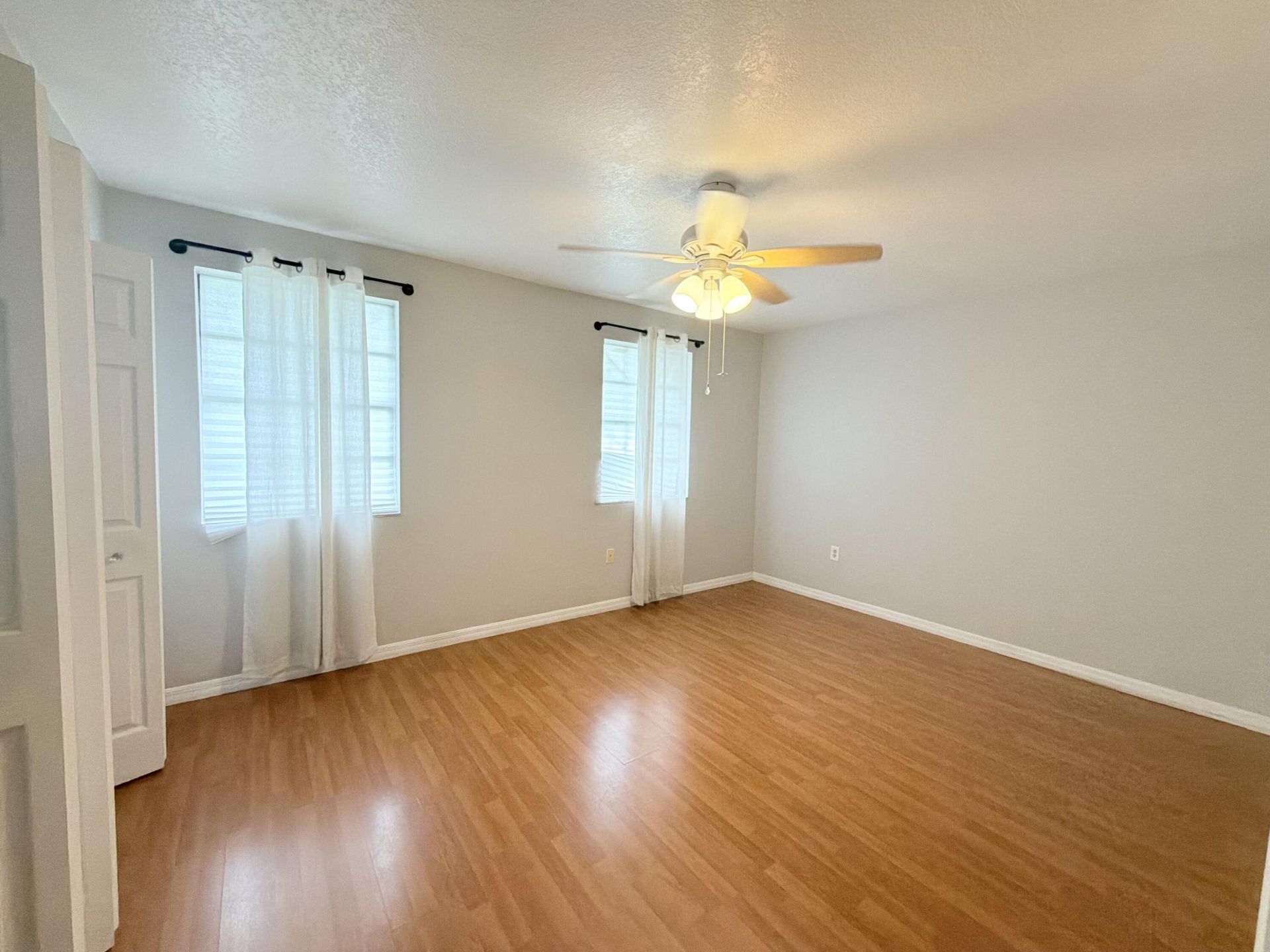 9908 Hammocks Boulevard, Unit 103-42, Miami, FL 33196 Photo