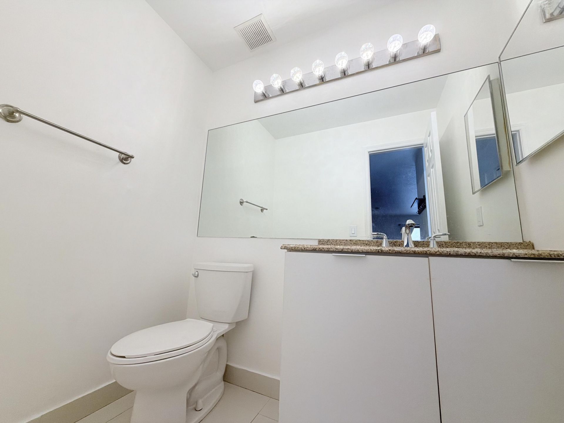 9908 Hammocks Boulevard, Unit 103-42, Miami, FL 33196 Photo