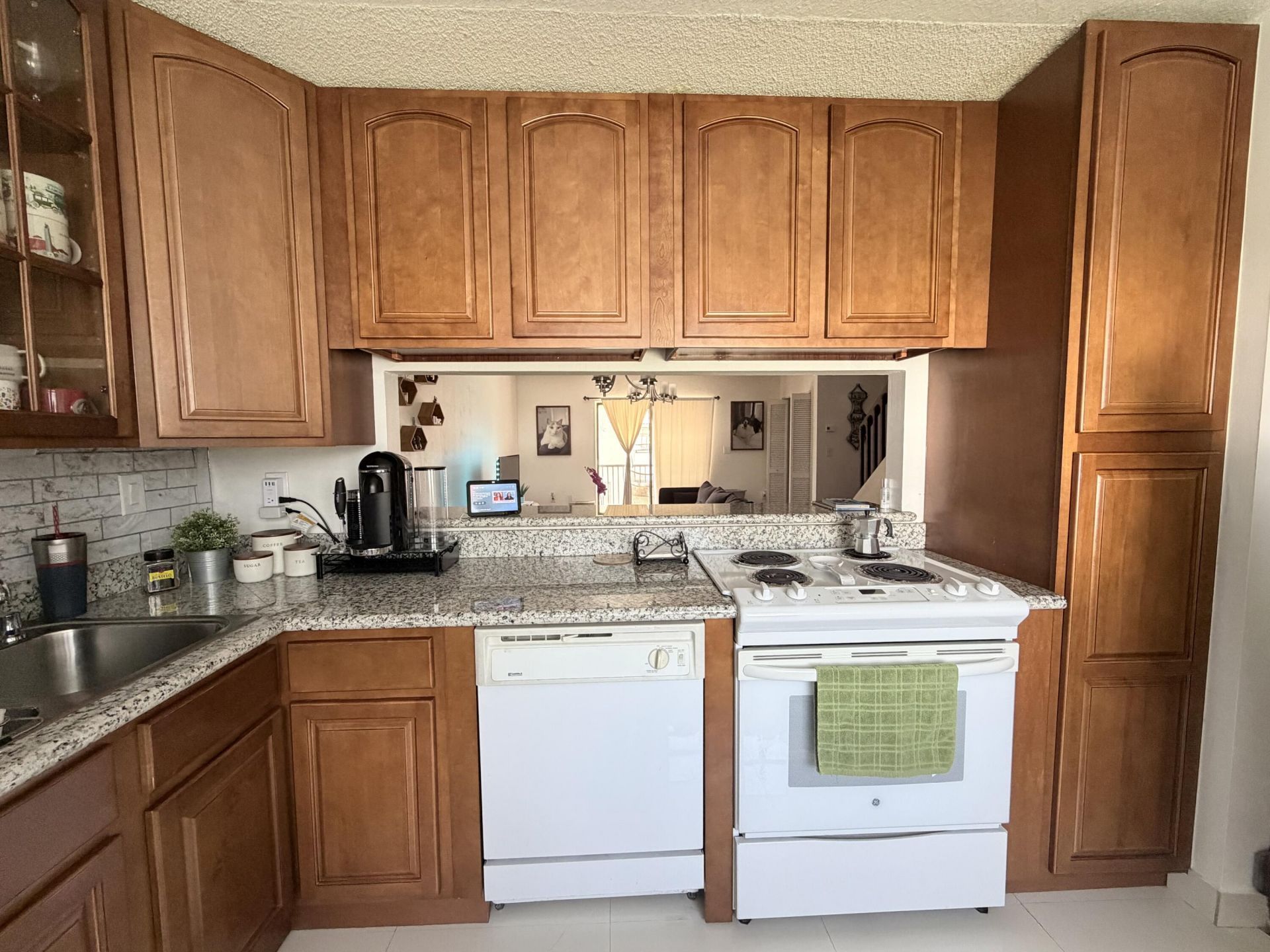 9908 Hammocks Boulevard, Unit 103-42, Miami, FL 33196 Photo