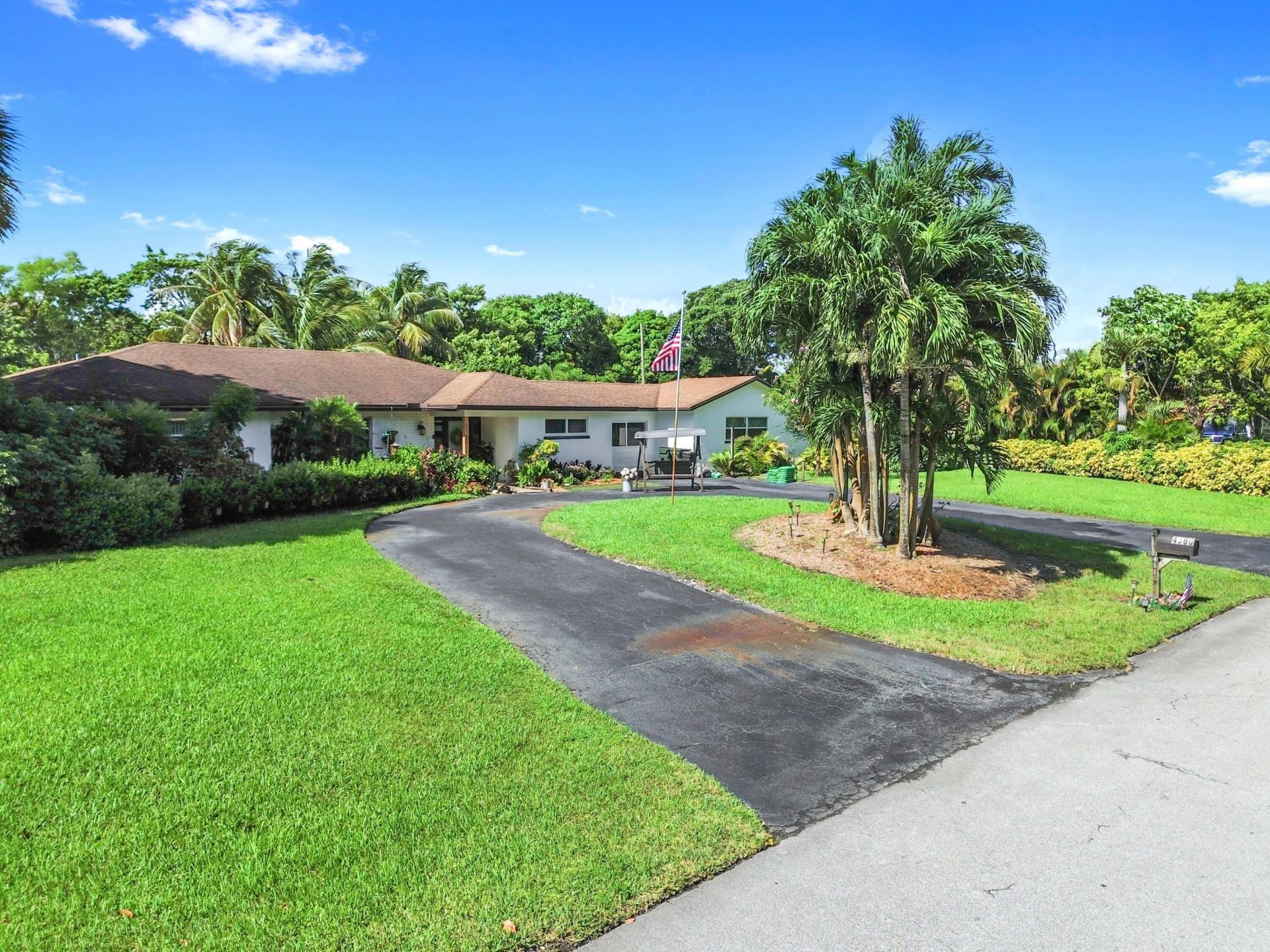 4580 Glenwood Drive, Coconut Creek, FL 33066 Photo