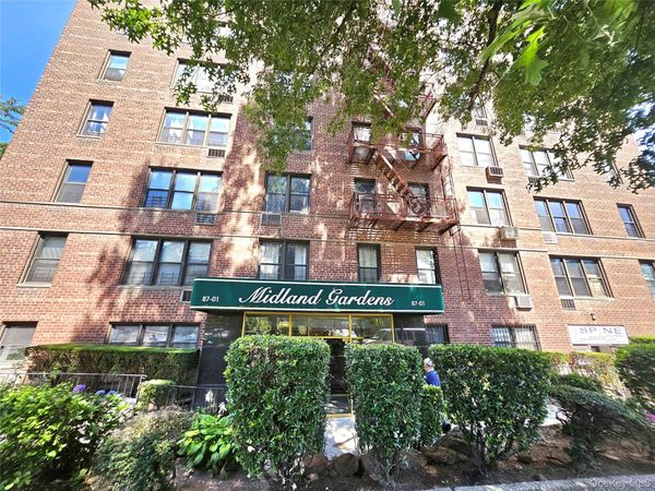87-01 Midland Parkway , Unit 7D, Jamaica Estates, NY 11432