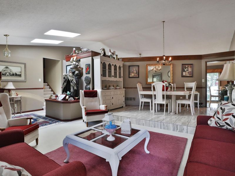 1108 Forest View Court, Westerville, OH 43081 Photo 9