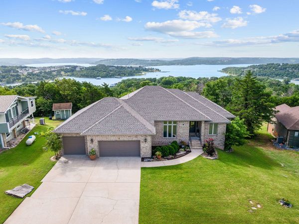 18 Skyline Drive , Kimberling City, MO 65686