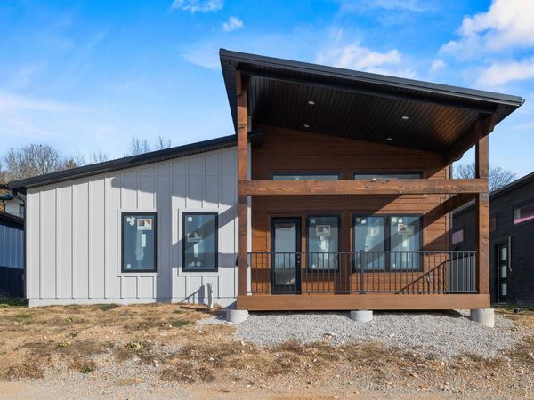 46 Teak Drive , Unit 17, Reeds Spring, MO 65737