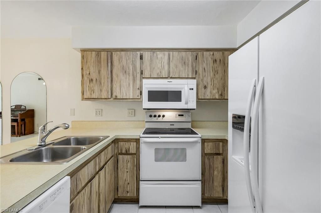 1100 Pondella Rd, Unit 906, Cape Coral, FL 33909 Photo