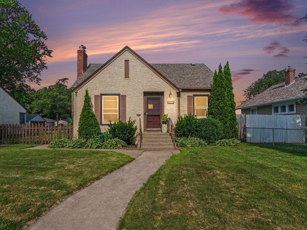 3745 Orchard Avenue N, Robbinsdale, MN 55422