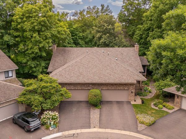 1106 Hollybrook Road, Wayzata, MN 55391