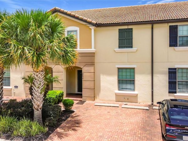 8899 GENEVE CT, KISSIMMEE, FL 34747